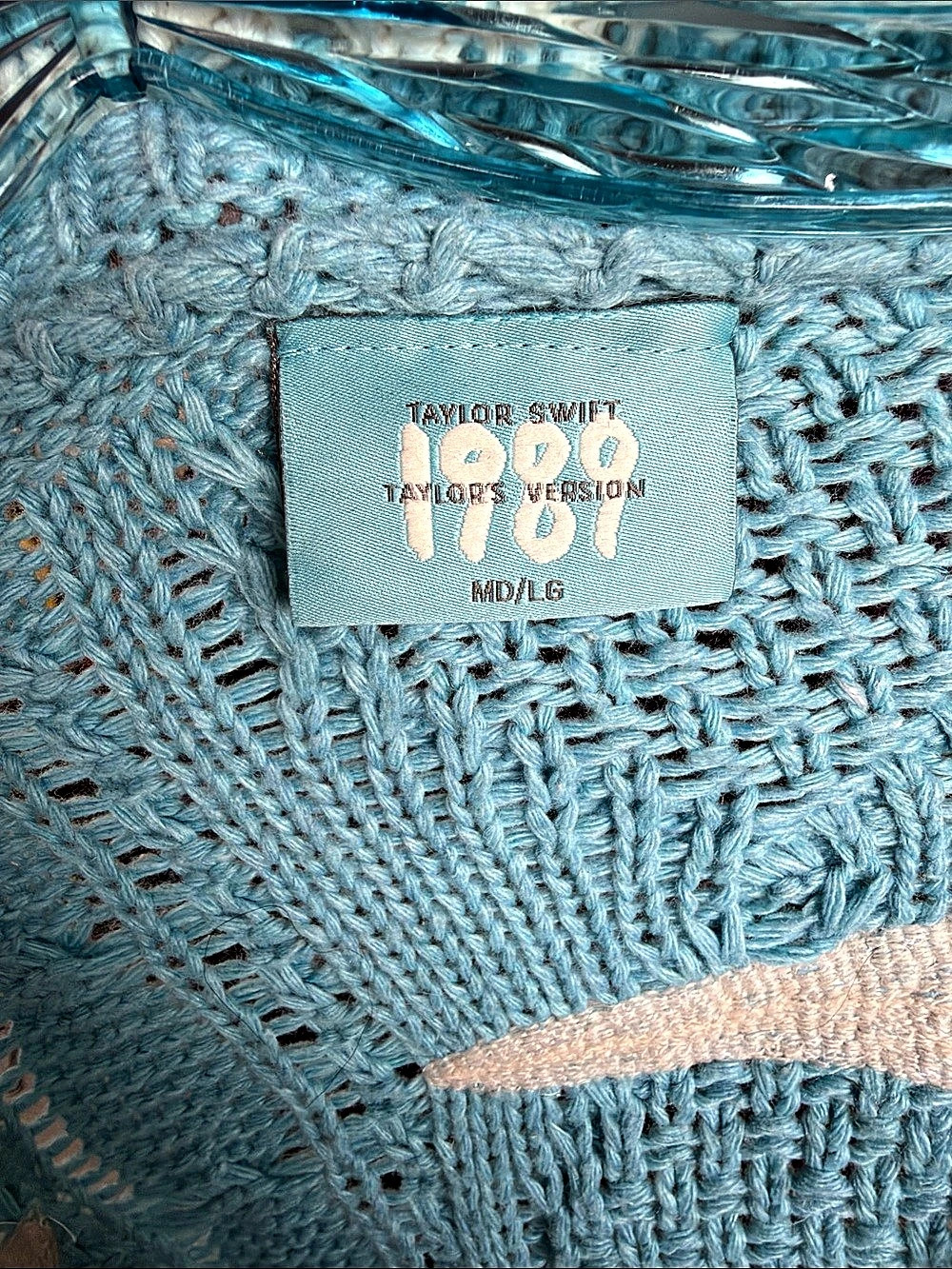 Taylor Swift 1989 Taylor's Version Cardigan Blue M/L - Picture 4 of 4